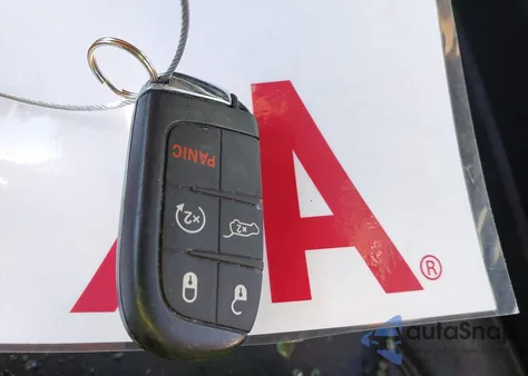 2025 Jeep Compass Latitude 4X4 from USA, damaged, VIN 3C4NJDBN2ST561079